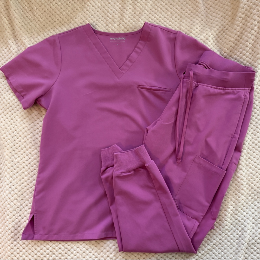 Mandala Women's Scrub Set